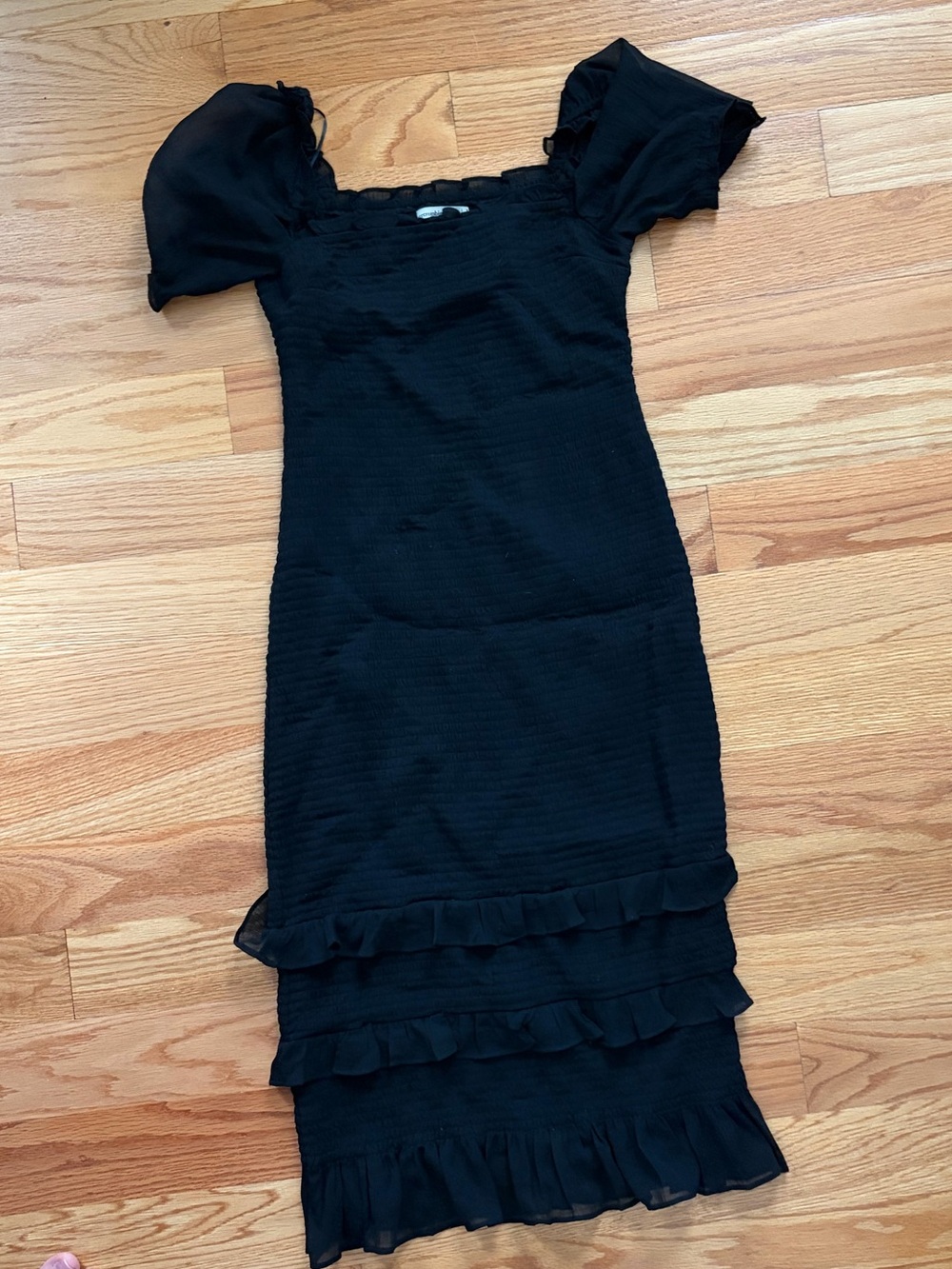 Abercrombie & Fitch Black Ruffle-Tiered Midi Dress